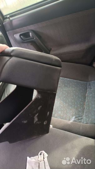 Подлокотник на ниву 2121