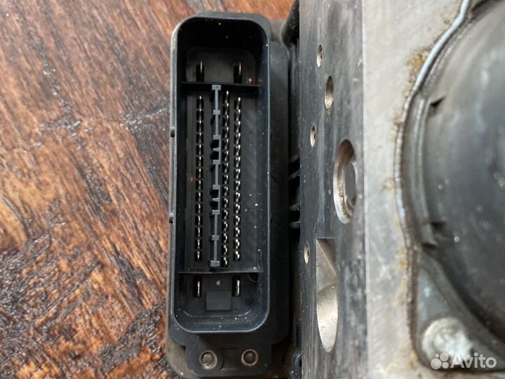 Блок abs audi a8 d4