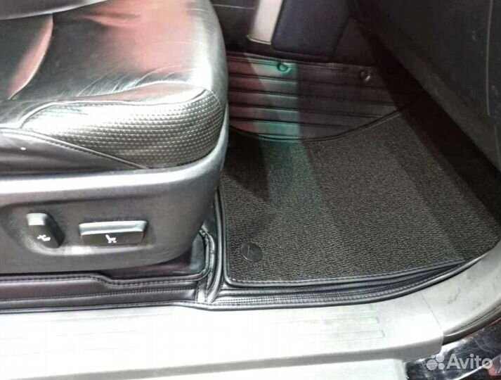 Автоковрики для Toyota Land Cruiser