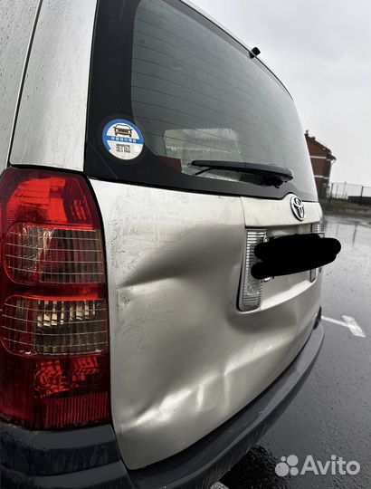 Задняя крышка багажника Succeed