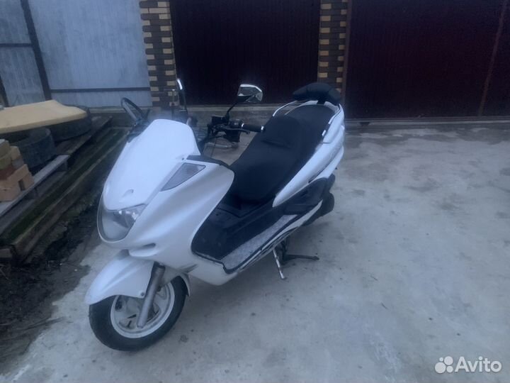 Yamaha Majesty 250