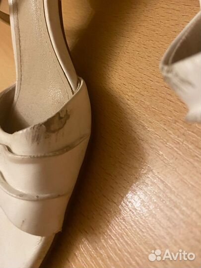 Босоножки женские 38 размер