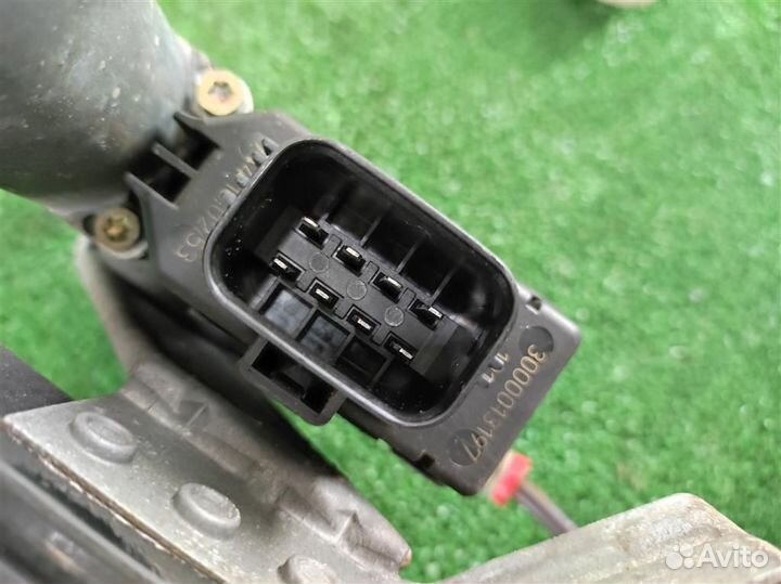 Стеклоподъемник передний правый Ford Mondeo 3 2002