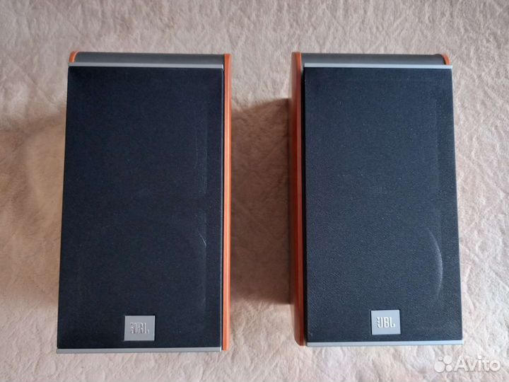 Акустические колонки JBL ES-20