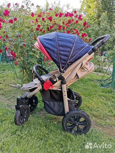 Детская прогулочная коляска