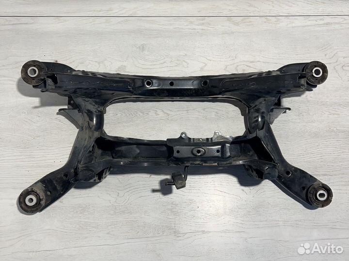 Подрамник задний Rav4 xa50