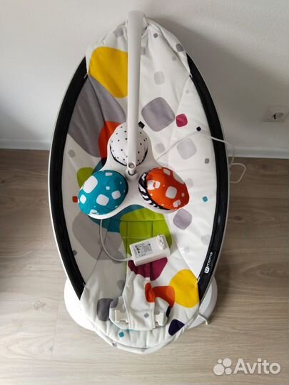 Кресло-качалка 4moms mamaroo 3.0 мультиплюш