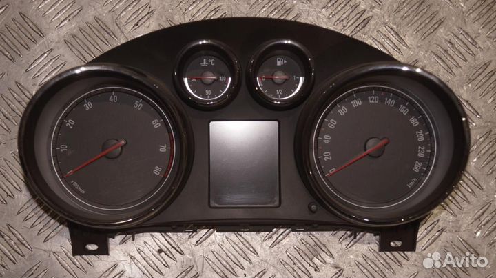 Панель приборов Insignia (08) б\у АКПП (арт. 22783075)