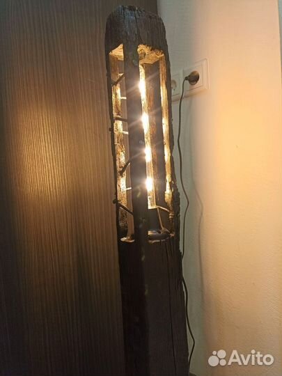 Светильник напольный