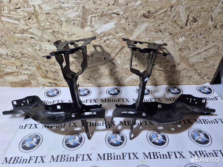 Кронштейн фары Bmw G30 G31 Площадка фары Бмв г30