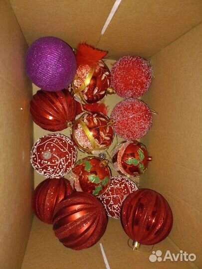 Новогодние игрушки