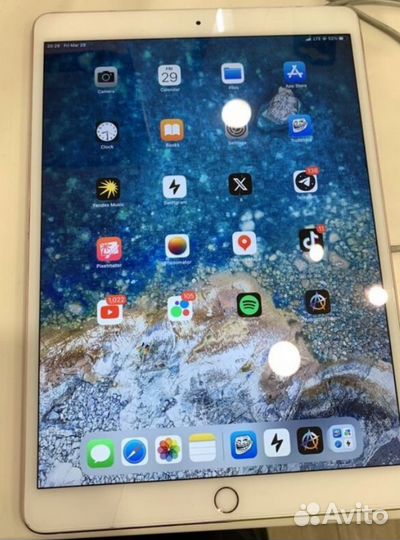 iPad pro 10.5 2017г lte