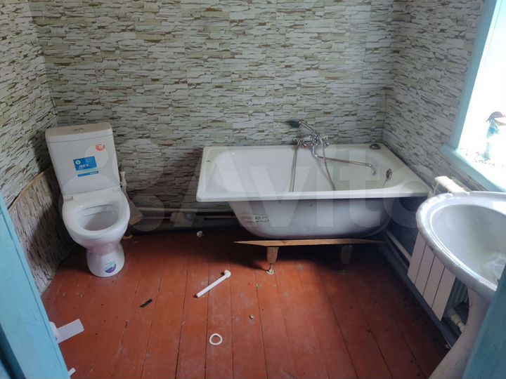 Дом 35,7 м² на участке 6,5 сот.