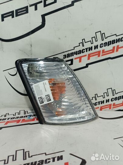 Габарит toyota gaia ACM10G ACM15G CXM10G SXM10G SXM15G 4414 правый 1 модель 8151144030 D282