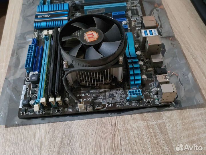 Материнская плата с пр-ом i5-2400,памятью и кулер