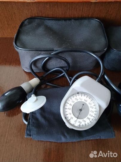 Тонометры 2 шт