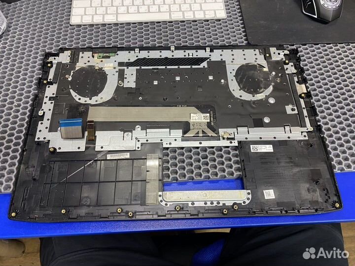 Топкейс Asus ROG Strix GL703VD