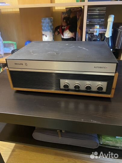 Магнитофон бобинный ламповый звук СССР