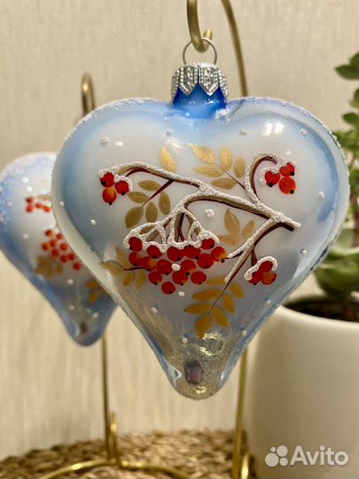 Елочная игрушка Ариель Сердечко морозная рябина