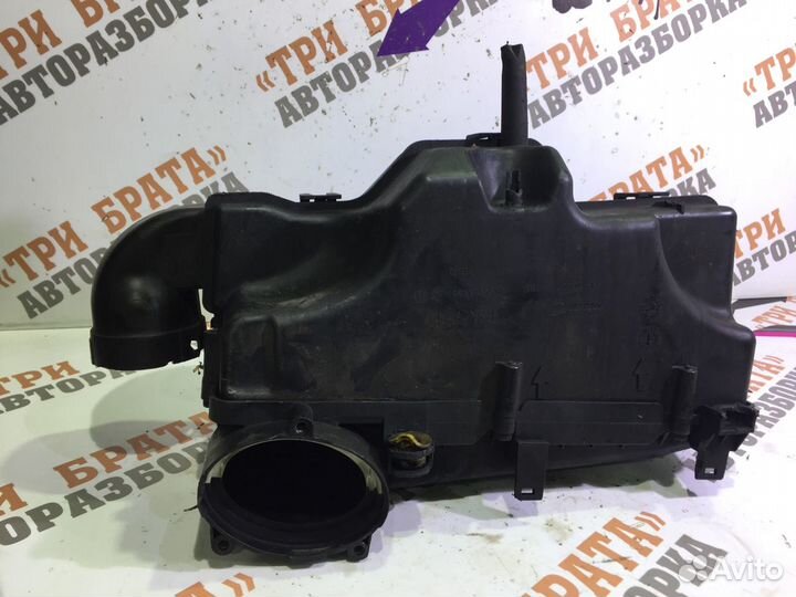 Пежо 307 Корпус воздушного фильтра