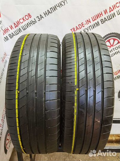 Goodyear EfficientGrip Performance 215/60 R17 96H