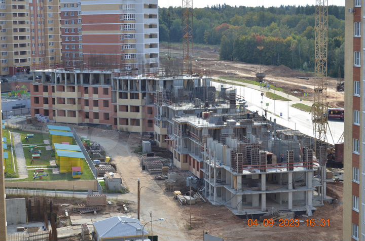 3-к. квартира, 69,4 м², 1/15 эт.