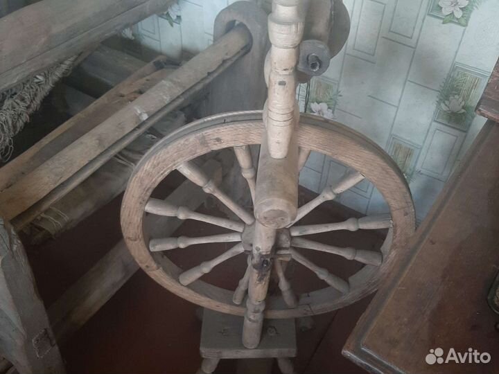 Прялка деревянная старинная