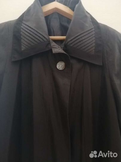 Плащ женский