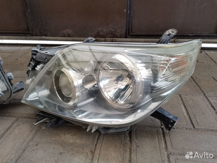 Фары Prado 150 09-2012 год Оригинал