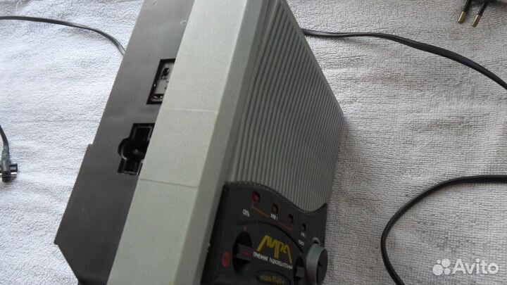 Радиоприемник лира рп 241-4