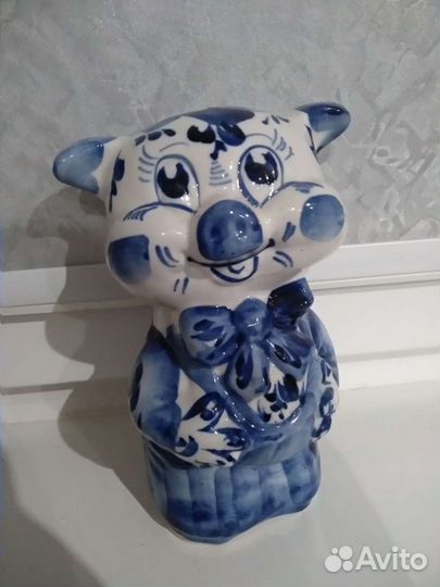 Копилка поросёнок Гжель 16см