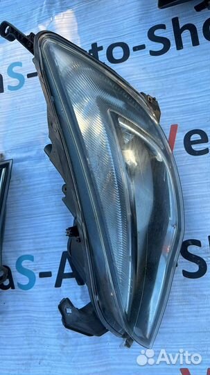 Фара передняя правая Opel Astra J рестайлинг