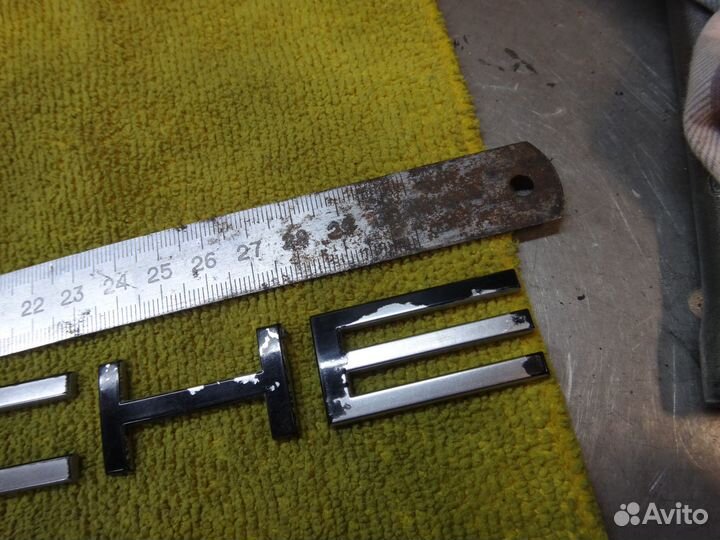 Порше Эмблема задняя Porsche