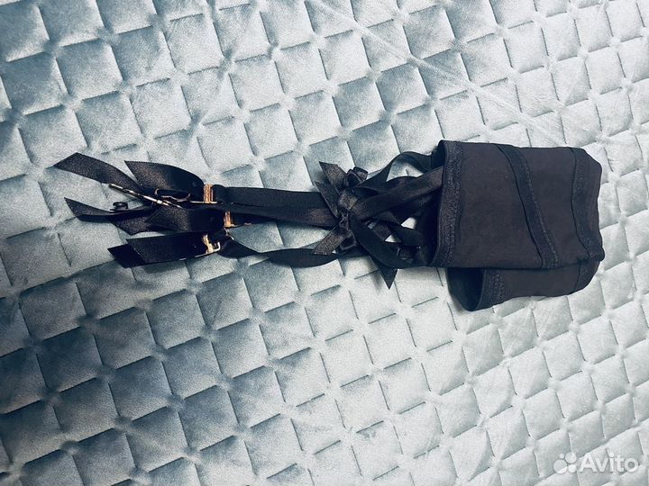 Гладкий широкий пояс для чулок agent provocateur s