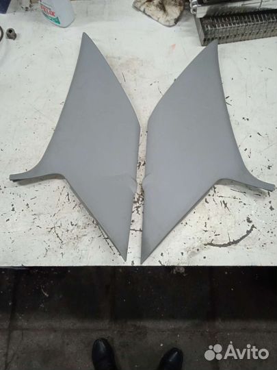 Накладка задней стойки Peugeot 306 Пежо 306