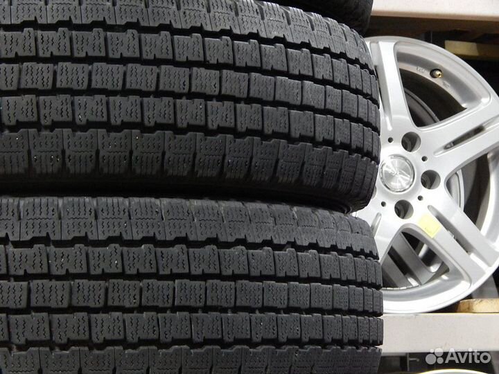 Bridgestone Blizzak VL1 145/80 R12