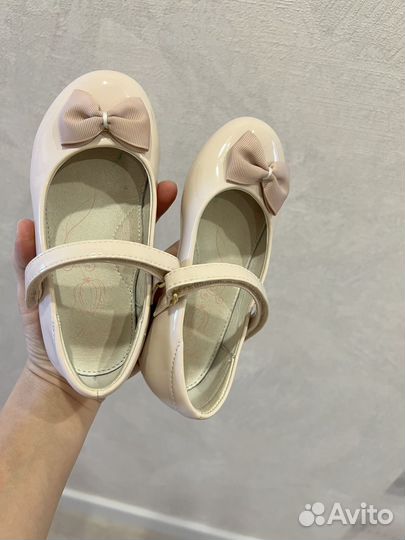 Туфли для девочки Капика 25 размер