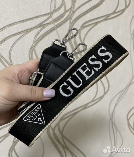 Сумка кросс-боди guess черная