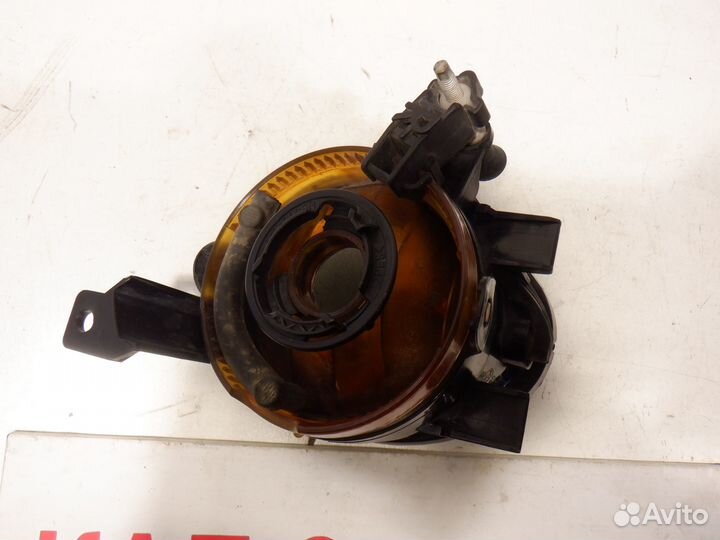 Фара противотуманная правая VW Golf 2009-2012