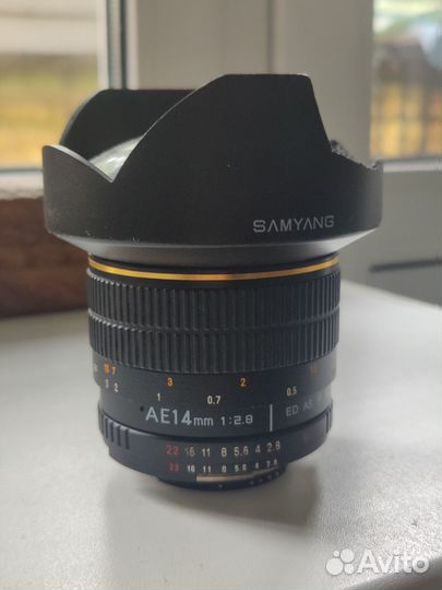 Объектив Samyang 14mm f/2.8 ED AS IF UMC Nikon F