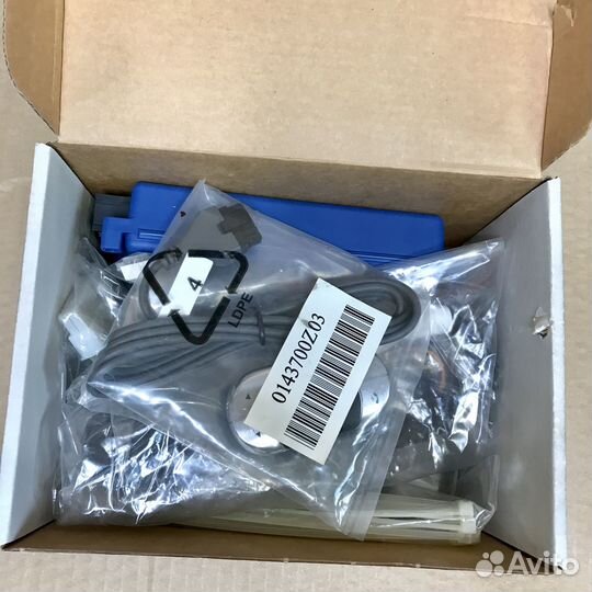 Bluetooth гарнитура hands free Toyota Prado 03