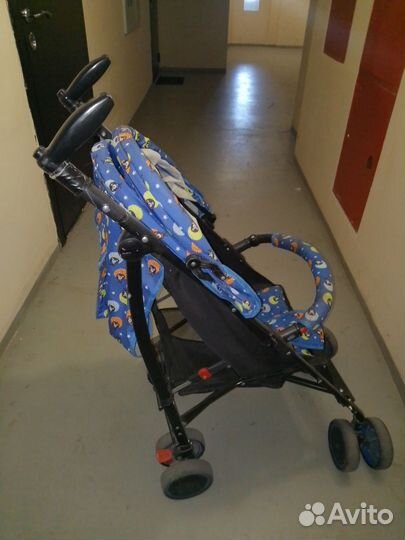 Прогулочная коляска