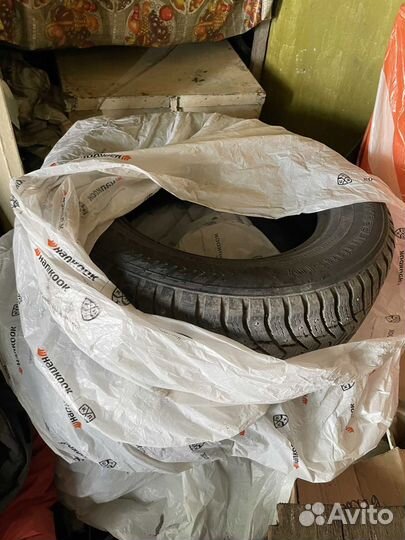 Nokian Tyres Hakkapeliitta 8 SUV 245/65 R17
