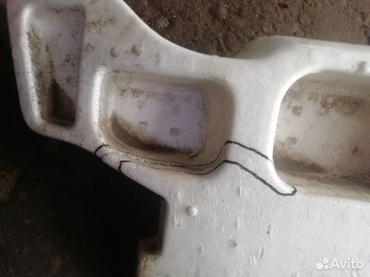 Toyota Harrier 2 XU30 03-13г Абсорбер задний