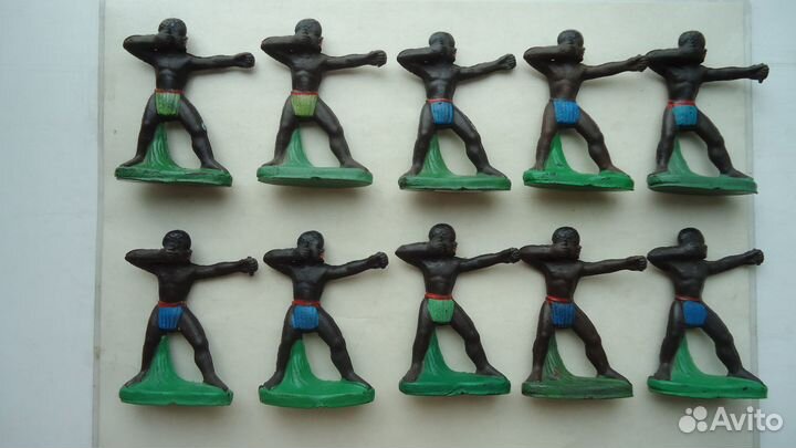 Солдатики. Зулусы. Туземцы. Негры