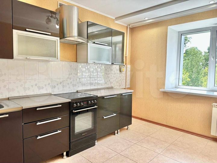 1-к. квартира, 40 м², 3/10 эт.