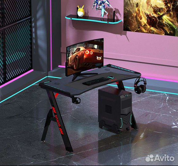 Компьютерный стол новый