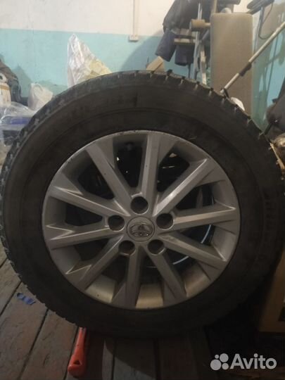 Колеса на toyota camry r16 зимние