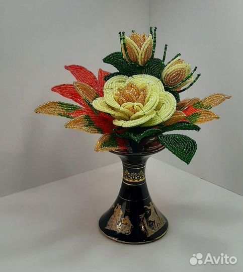 Букетик из бисера