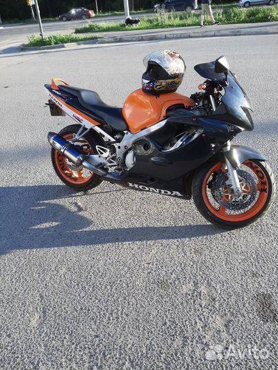 Honda cbr 600 f4
